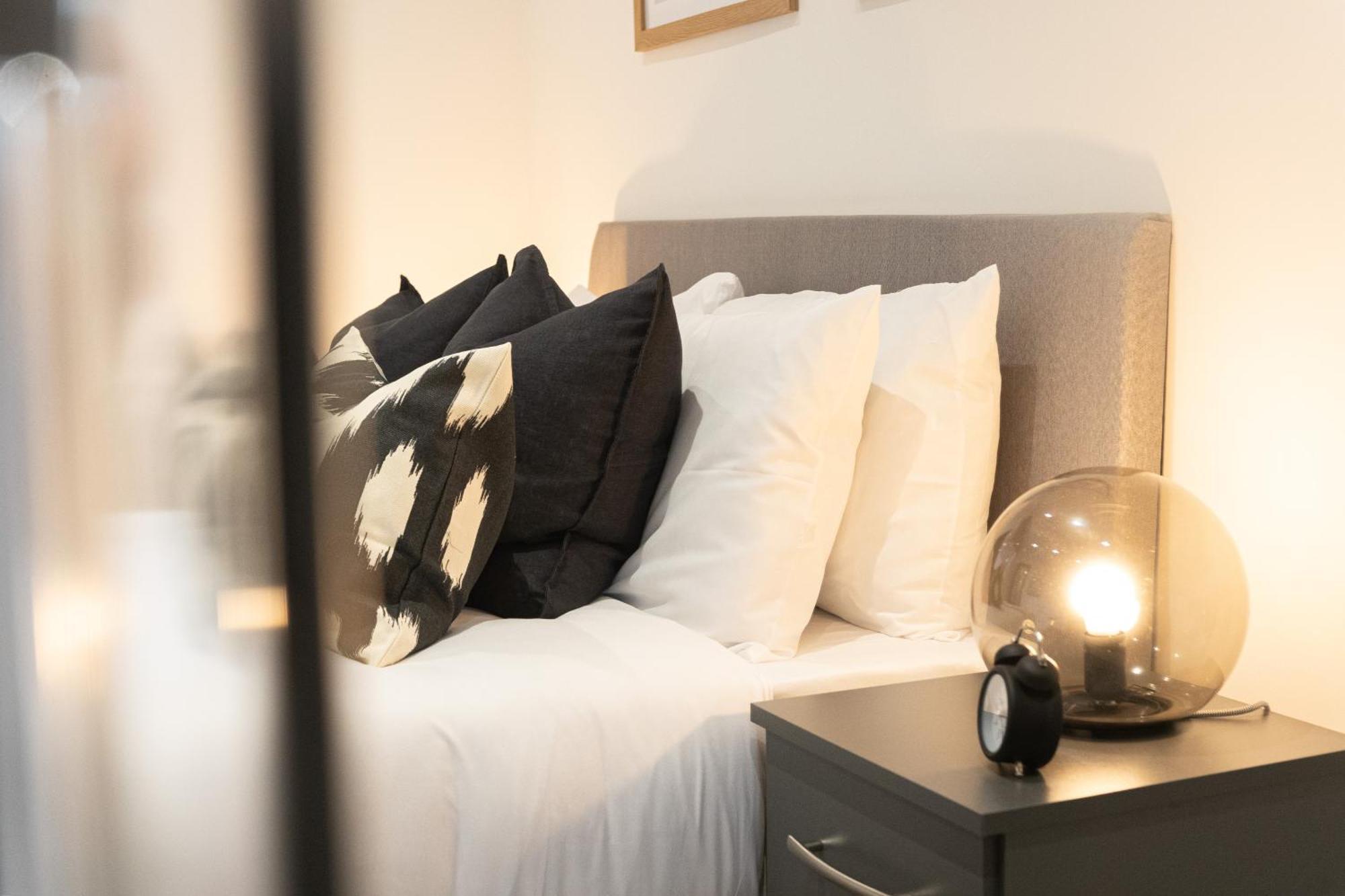 One And Two Bedroom Apartments Near Holloway Train Station By Belvilla لندن المظهر الخارجي الصورة