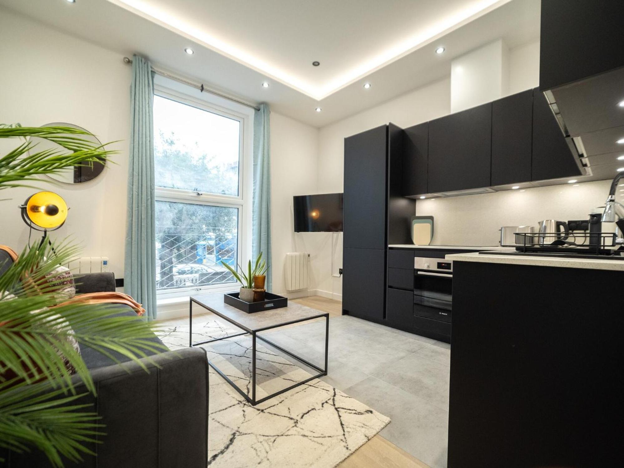 One And Two Bedroom Apartments Near Holloway Train Station By Belvilla لندن المظهر الخارجي الصورة